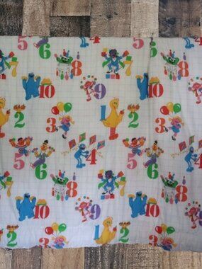 Vintage Sesame Street Bedspread Comforter Full Big Bird Cookie Monster Muppets